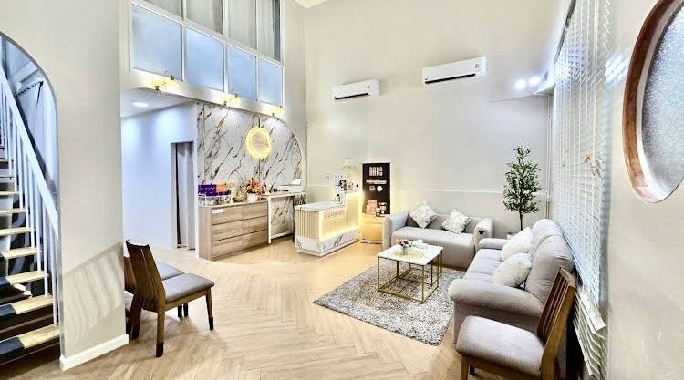 มุมพักผ่อน — Elysees Clinic